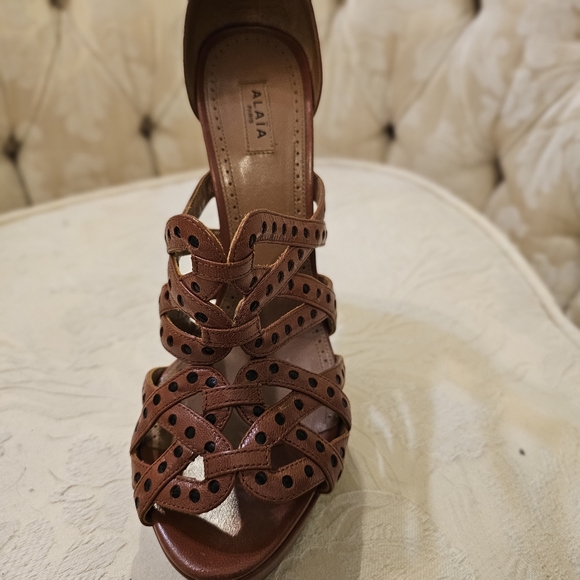 Genuine leather Alia Strappy High heel shoes On a platform - Picture 2 of 16